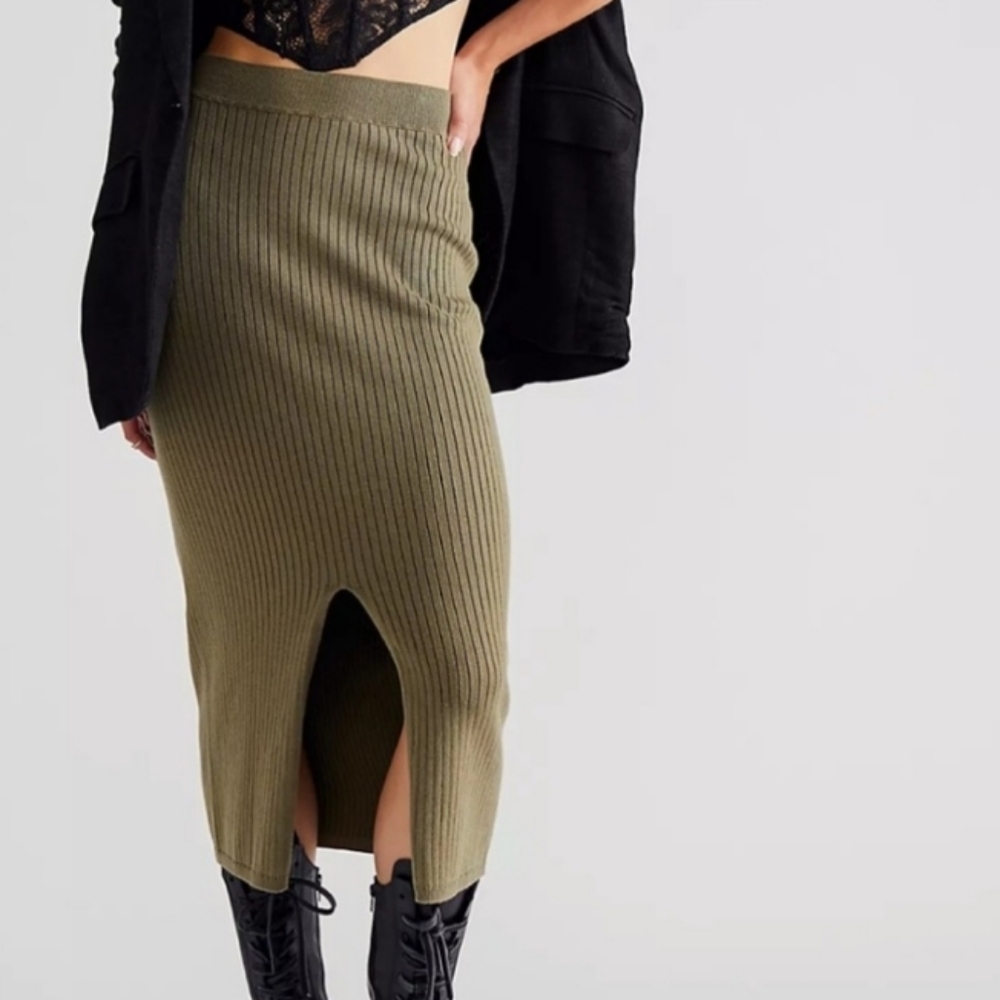 Free People TAN Ribbed Midi Skirt